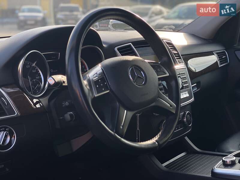 Позашляховик / Кросовер Mercedes-Benz M-Class 2011 в Києві фото 9 Позашляховик / Кросовер Mercedes-Benz M-Class 2011 в Києві