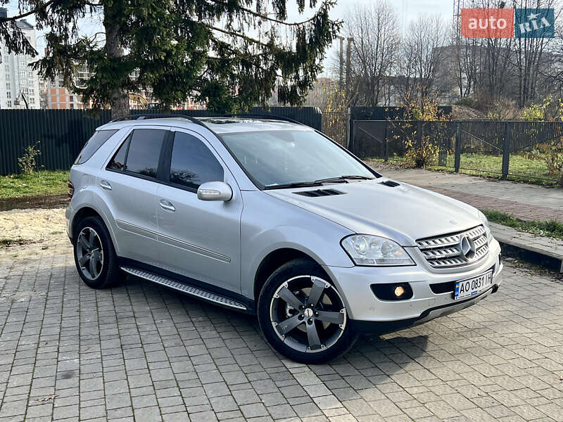 Внедорожник / Кроссовер Mercedes-Benz M-Class 2006 в Ивано-Франковске
