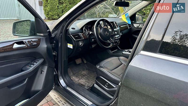 Позашляховик / Кросовер Mercedes-Benz M-Class 2013 в Києві