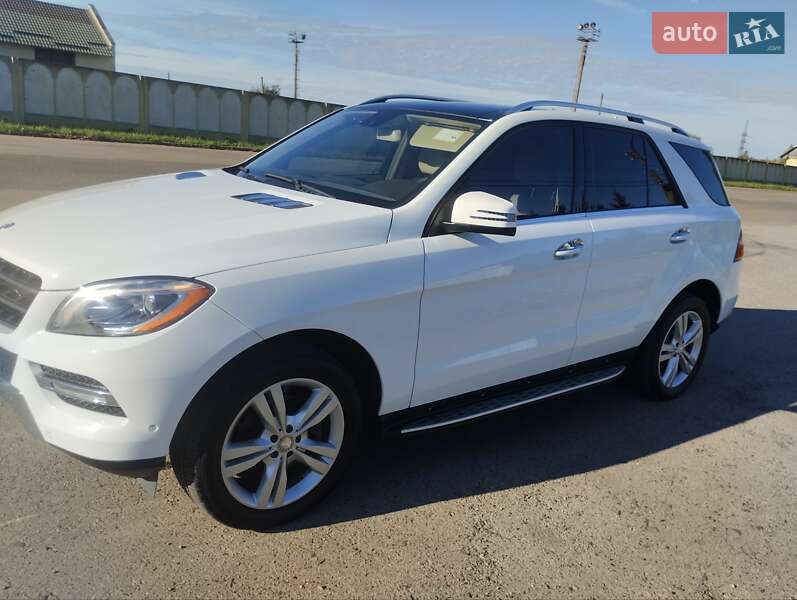 Позашляховик / Кросовер Mercedes-Benz M-Class 2013 в Івано-Франківську