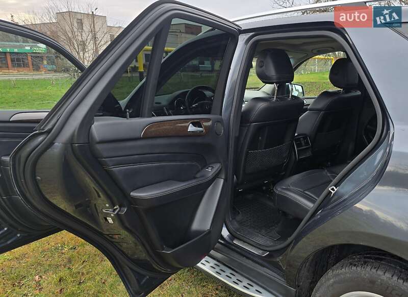 Позашляховик / Кросовер Mercedes-Benz M-Class 2014 в Конотопі