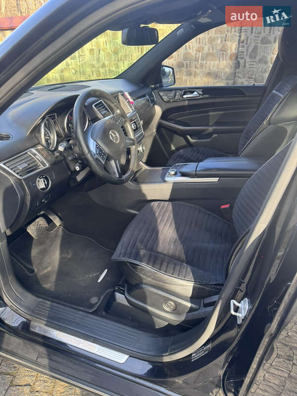 Позашляховик / Кросовер Mercedes-Benz M-Class 2013 в Чернівцях фото 12 Позашляховик / Кросовер Mercedes-Benz M-Class 2013 в Чернівцях