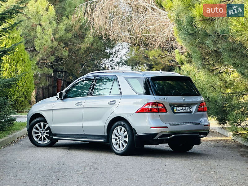 Позашляховик / Кросовер Mercedes-Benz M-Class 2012 в Дніпрі фото 57 Позашляховик / Кросовер Mercedes-Benz M-Class 2012 в Дніпрі