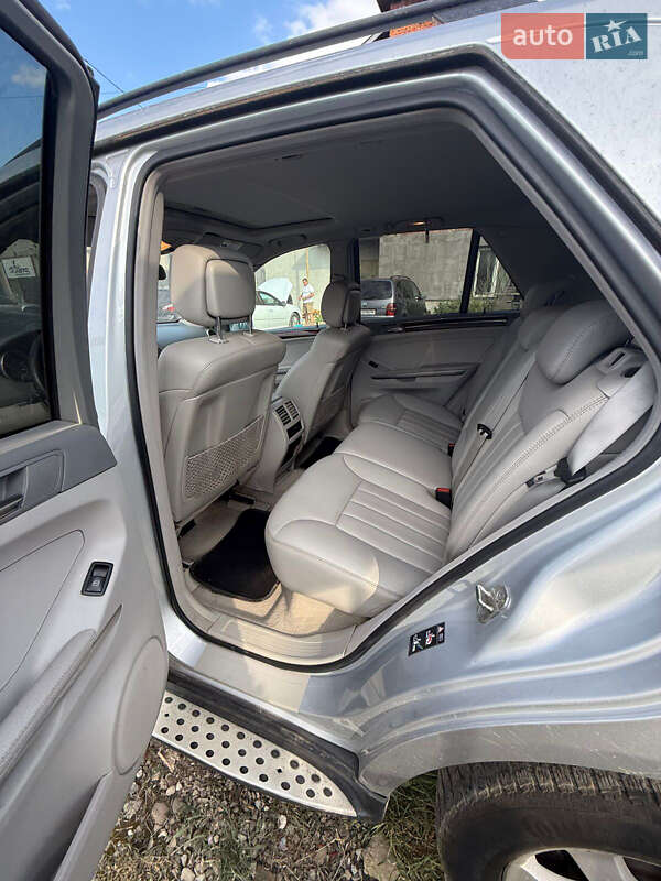Позашляховик / Кросовер Mercedes-Benz M-Class 2008 в Дніпрі
