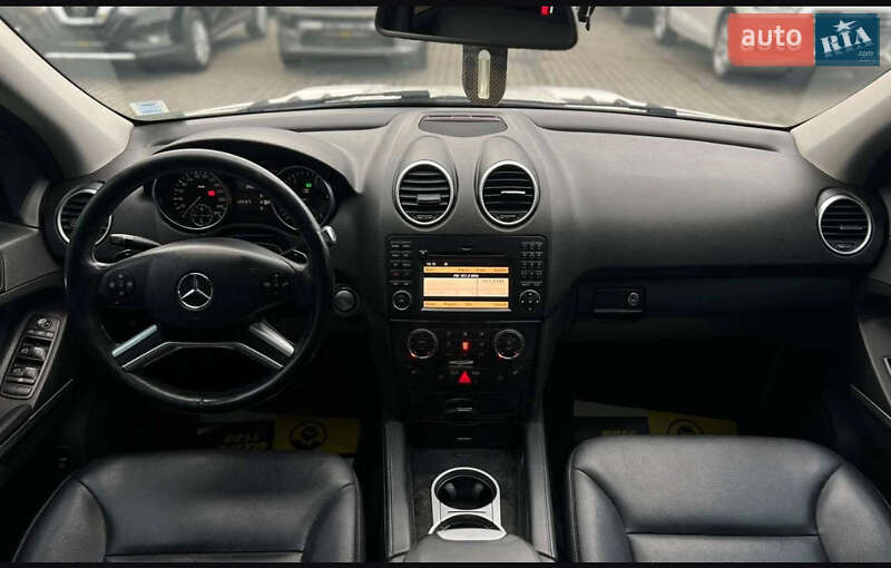 Внедорожник / Кроссовер Mercedes-Benz M-Class 2011 в Косове