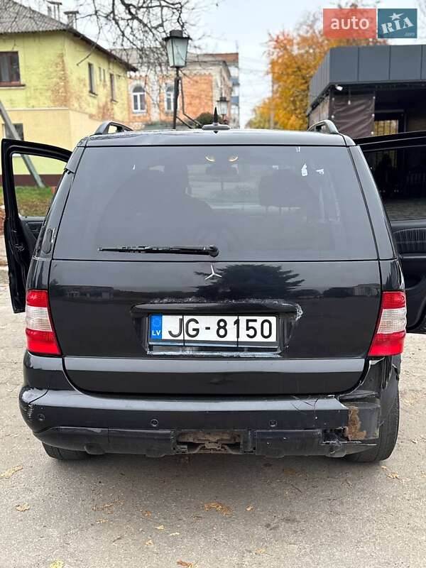 Внедорожник / Кроссовер Mercedes-Benz M-Class 2003 в Лубнах