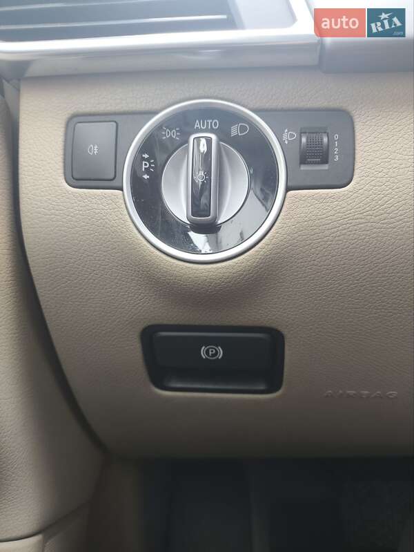 Позашляховик / Кросовер Mercedes-Benz M-Class 2011 в Чернівцях фото 13 Позашляховик / Кросовер Mercedes-Benz M-Class 2011 в Чернівцях