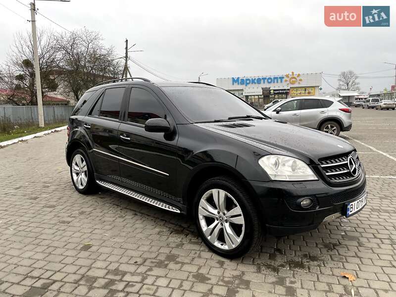 Позашляховик / Кросовер Mercedes-Benz M-Class 2005 в Шишаках фото 3 Позашляховик / Кросовер Mercedes-Benz M-Class 2005 в Шишаках