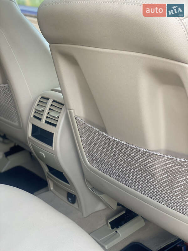 Внедорожник / Кроссовер Mercedes-Benz M-Class 2011 в Луцке