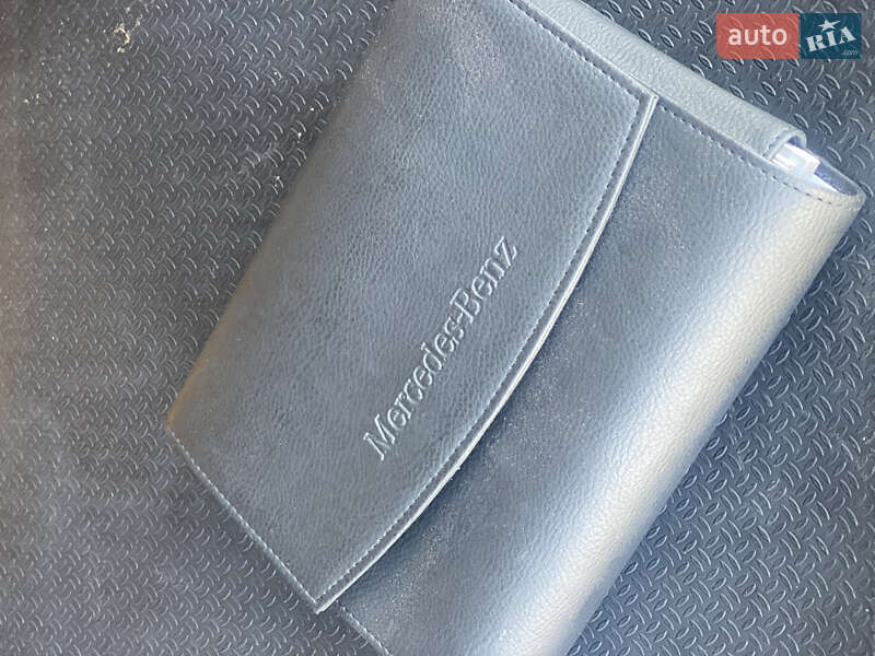 Внедорожник / Кроссовер Mercedes-Benz M-Class 2011 в Луцке