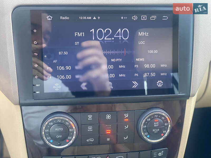 Внедорожник / Кроссовер Mercedes-Benz M-Class 2011 в Луцке