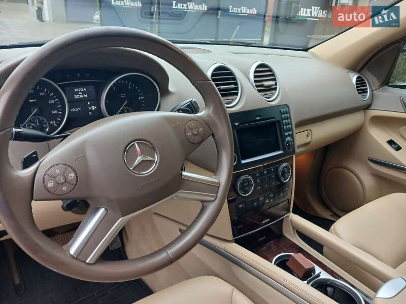 Внедорожник / Кроссовер Mercedes-Benz M-Class 2010 в Первомайске фото 7 Внедорожник / Кроссовер Mercedes-Benz M-Class 2010 в Первомайске