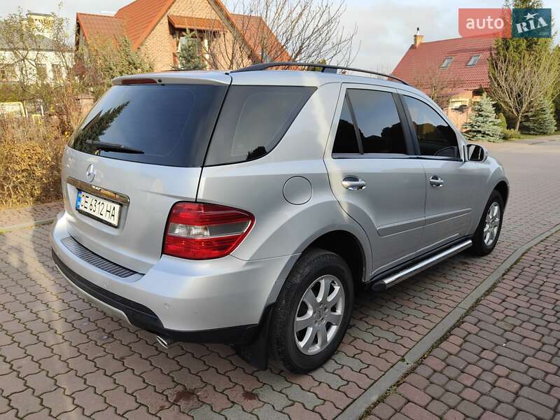 Внедорожник / Кроссовер Mercedes-Benz M-Class 2006 в Черновцах фото 7 Внедорожник / Кроссовер Mercedes-Benz M-Class 2006 в Черновцах
