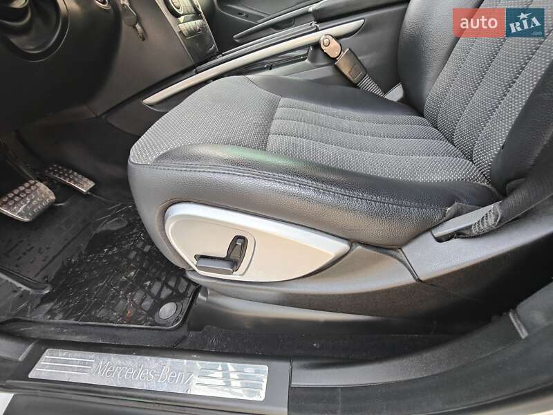 Внедорожник / Кроссовер Mercedes-Benz M-Class 2006 в Черновцах фото 13 Внедорожник / Кроссовер Mercedes-Benz M-Class 2006 в Черновцах