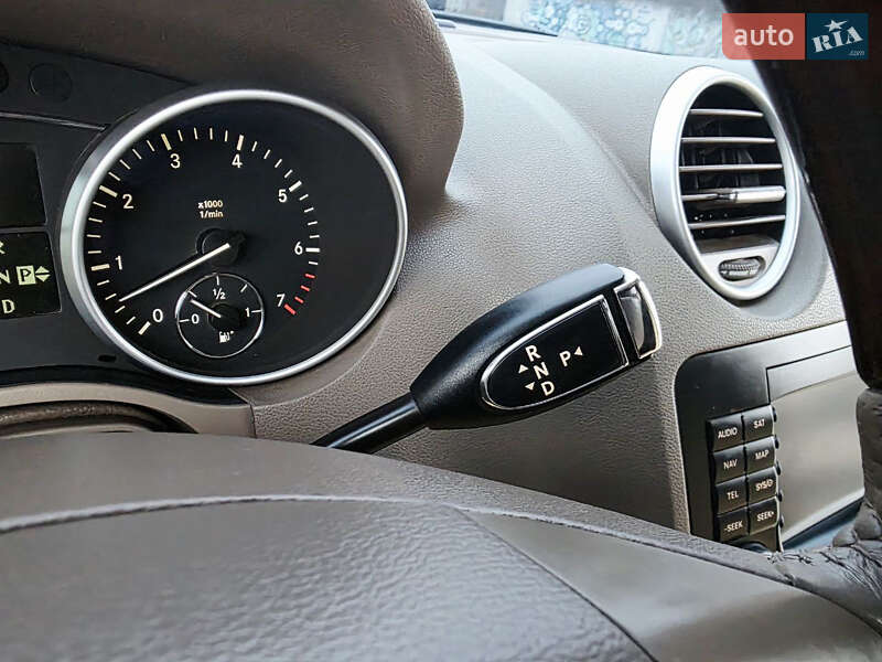 Позашляховик / Кросовер Mercedes-Benz M-Class 2007 в Хмельницькому фото 109 Позашляховик / Кросовер Mercedes-Benz M-Class 2007 в Хмельницькому