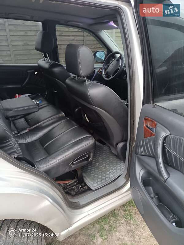 Внедорожник / Кроссовер Mercedes-Benz M-Class 1998 в Киеве