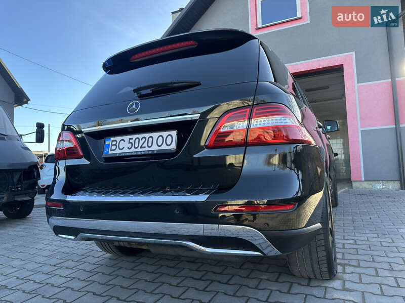 Внедорожник / Кроссовер Mercedes-Benz M-Class 2013 в Бориславе фото 14 Внедорожник / Кроссовер Mercedes-Benz M-Class 2013 в Бориславе
