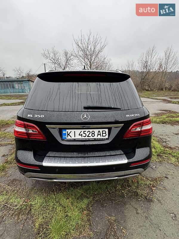 Внедорожник / Кроссовер Mercedes-Benz M-Class 2013 в Тетиеве