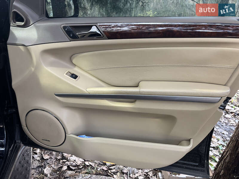 Внедорожник / Кроссовер Mercedes-Benz M-Class 2007 в Славянске фото 23 Внедорожник / Кроссовер Mercedes-Benz M-Class 2007 в Славянске