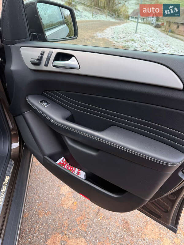 Внедорожник / Кроссовер Mercedes-Benz M-Class 2013 в Харькове