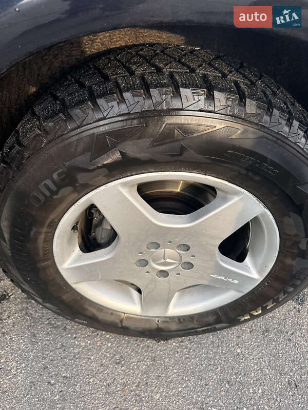 Позашляховик / Кросовер Mercedes-Benz M-Class 2000 в Харкові