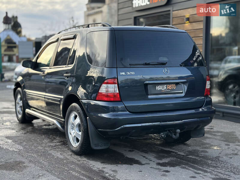 Позашляховик / Кросовер Mercedes-Benz M-Class 2002 в Шептицькому