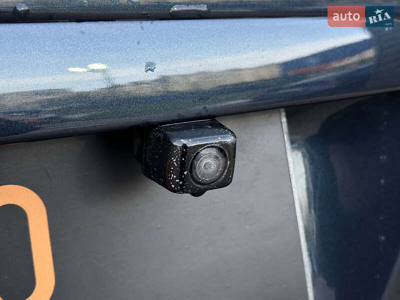 Позашляховик / Кросовер Mercedes-Benz M-Class 2002 в Шептицькому