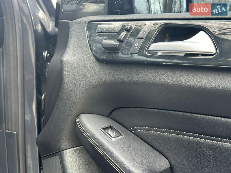 Внедорожник / Кроссовер Mercedes-Benz M-Class 2013 в Киеве