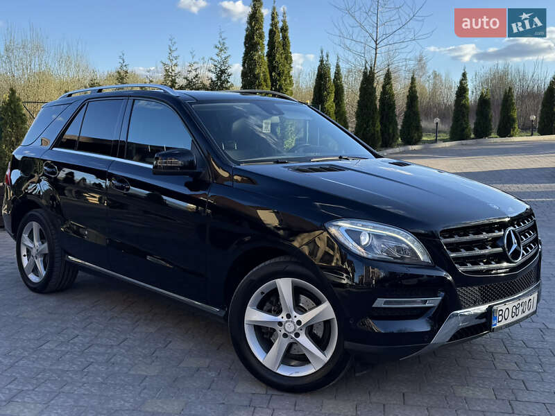 Внедорожник / Кроссовер Mercedes-Benz M-Class 2012 в Тернополе