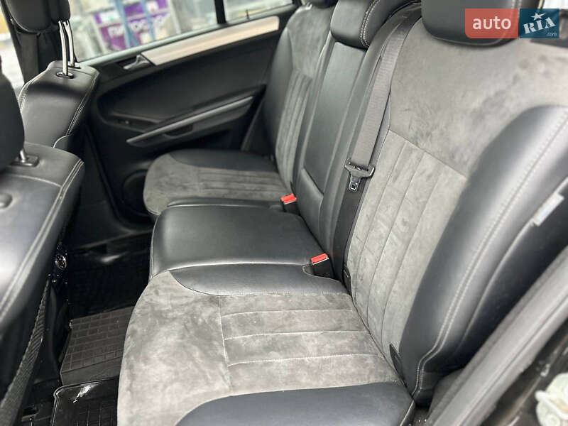 Позашляховик / Кросовер Mercedes-Benz M-Class 2008 в Дніпрі