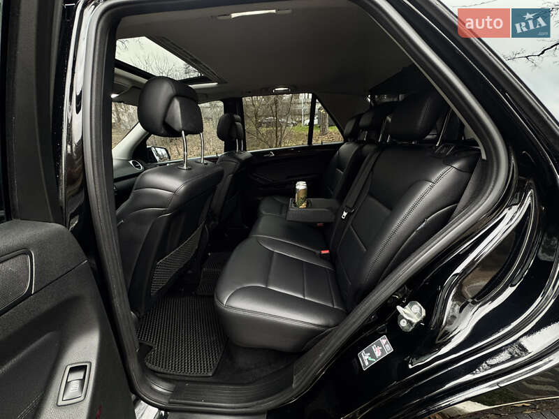 Внедорожник / Кроссовер Mercedes-Benz M-Class 2008 в Буче