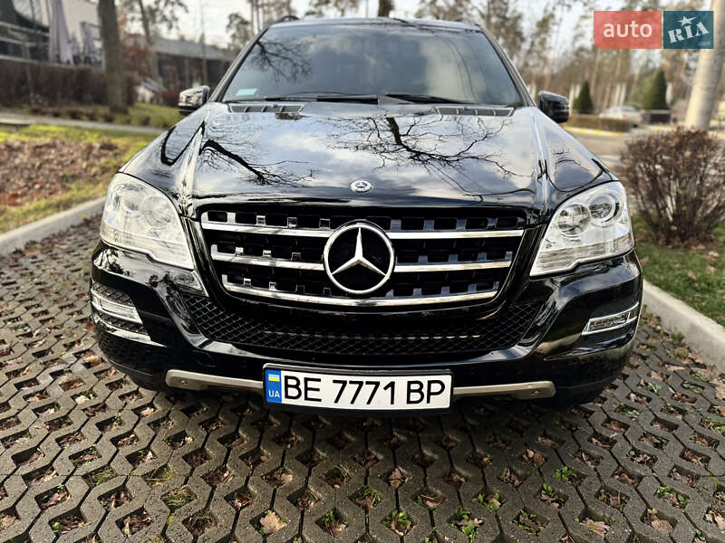 Внедорожник / Кроссовер Mercedes-Benz M-Class 2008 в Буче