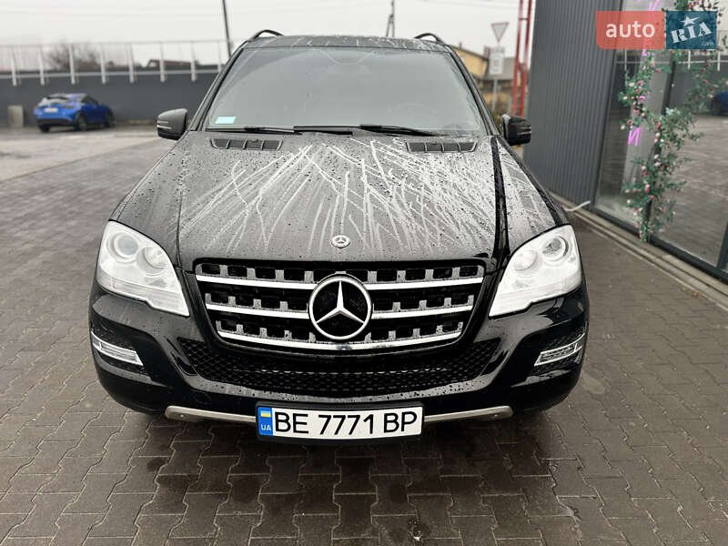 Внедорожник / Кроссовер Mercedes-Benz M-Class 2008 в Буче