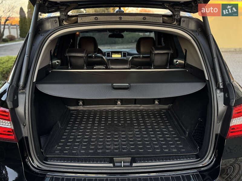 Внедорожник / Кроссовер Mercedes-Benz M-Class 2012 в Львове