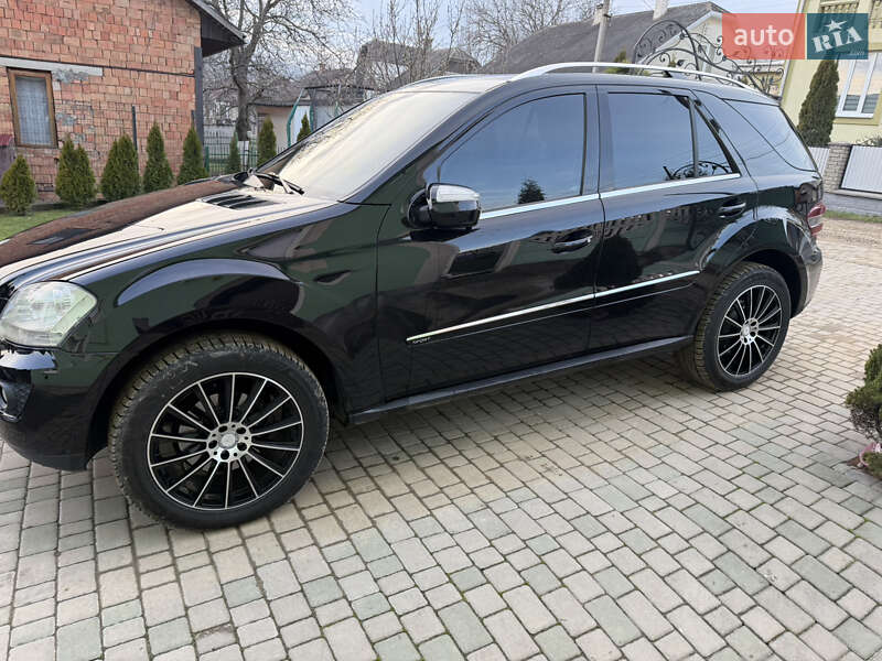 Внедорожник / Кроссовер Mercedes-Benz M-Class 2008 в Черновцах фото 7 Внедорожник / Кроссовер Mercedes-Benz M-Class 2008 в Черновцах