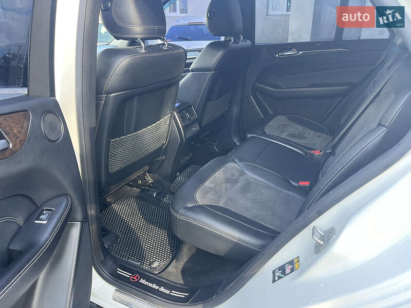 Внедорожник / Кроссовер Mercedes-Benz M-Class 2013 в Камне-Каширском фото 16 Внедорожник / Кроссовер Mercedes-Benz M-Class 2013 в Камне-Каширском