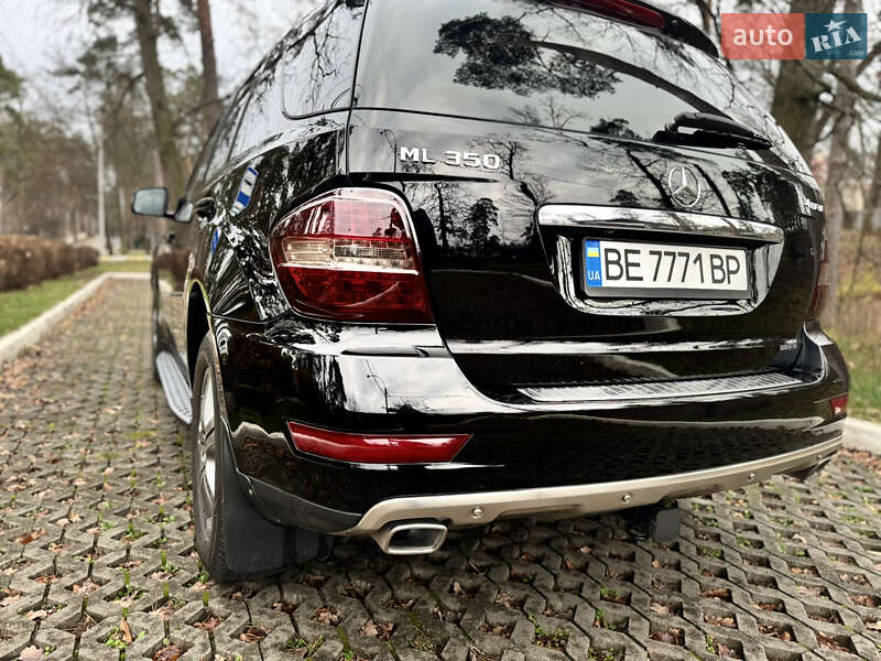 Внедорожник / Кроссовер Mercedes-Benz M-Class 2008 в Буче