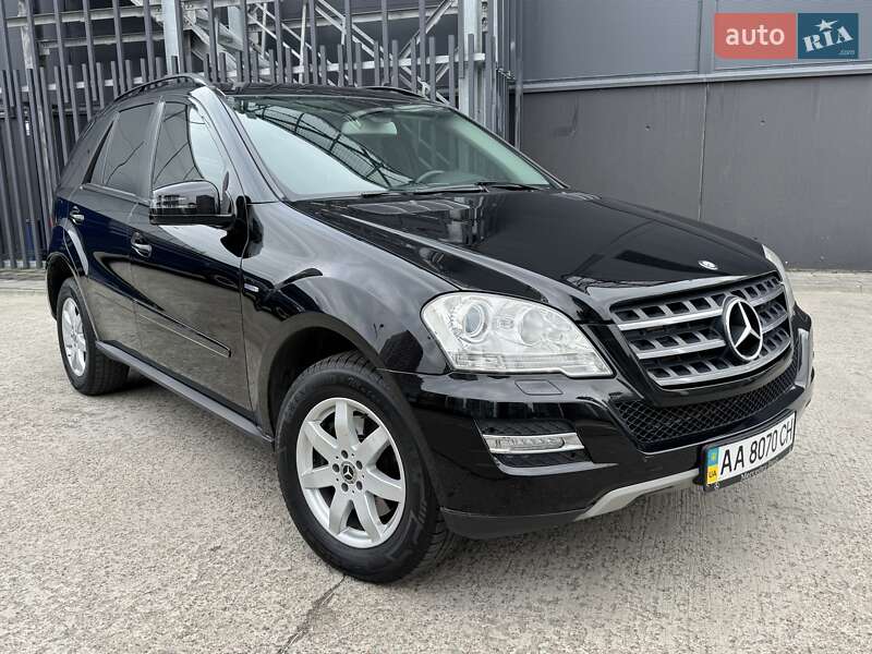 Позашляховик / Кросовер Mercedes-Benz M-Class 2011 в Києві фото 4 Позашляховик / Кросовер Mercedes-Benz M-Class 2011 в Києві