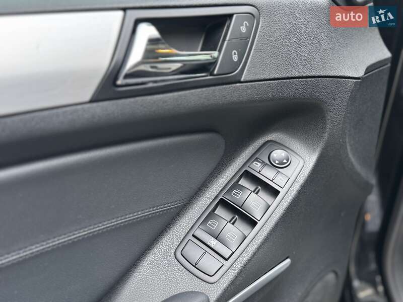 Позашляховик / Кросовер Mercedes-Benz M-Class 2011 в Києві фото 27 Позашляховик / Кросовер Mercedes-Benz M-Class 2011 в Києві