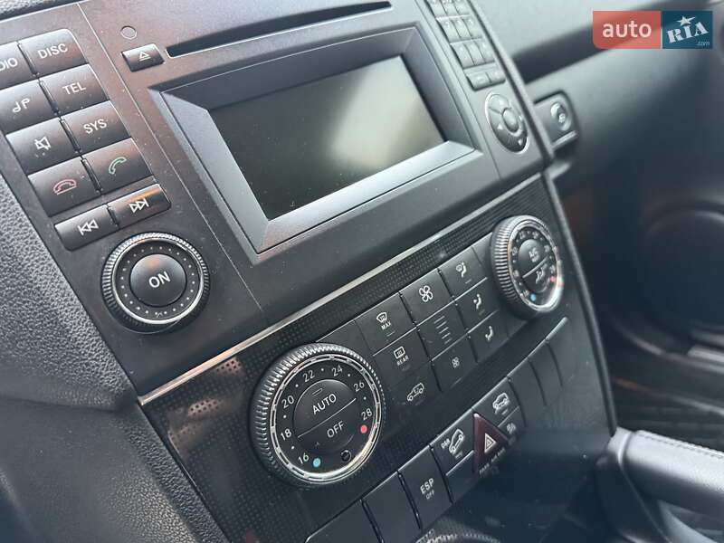 Позашляховик / Кросовер Mercedes-Benz M-Class 2011 в Києві фото 23 Позашляховик / Кросовер Mercedes-Benz M-Class 2011 в Києві
