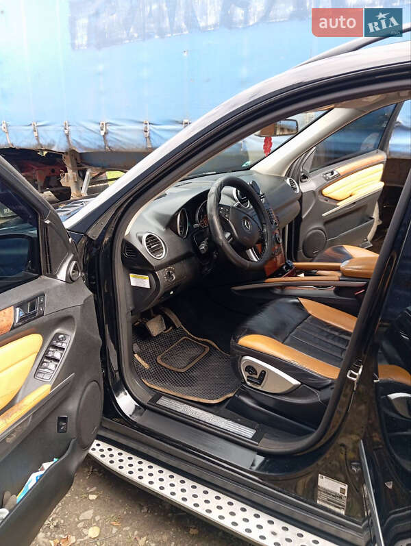 Внедорожник / Кроссовер Mercedes-Benz M-Class 2007 в Долине