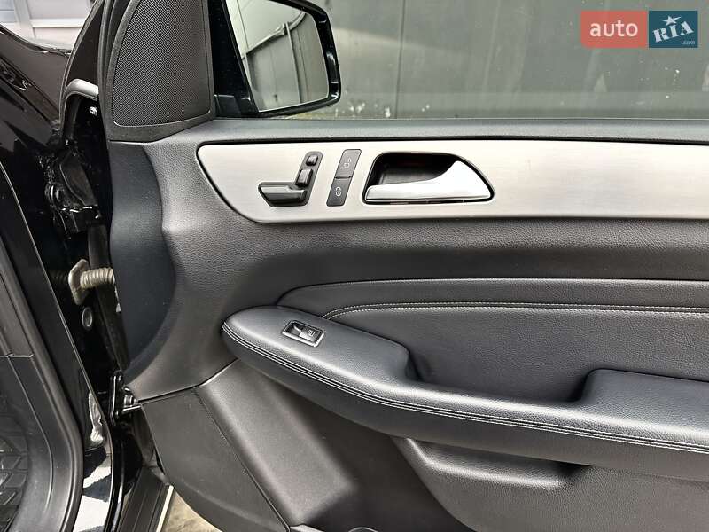 Позашляховик / Кросовер Mercedes-Benz M-Class 2012 в Києві фото 46 Позашляховик / Кросовер Mercedes-Benz M-Class 2012 в Києві