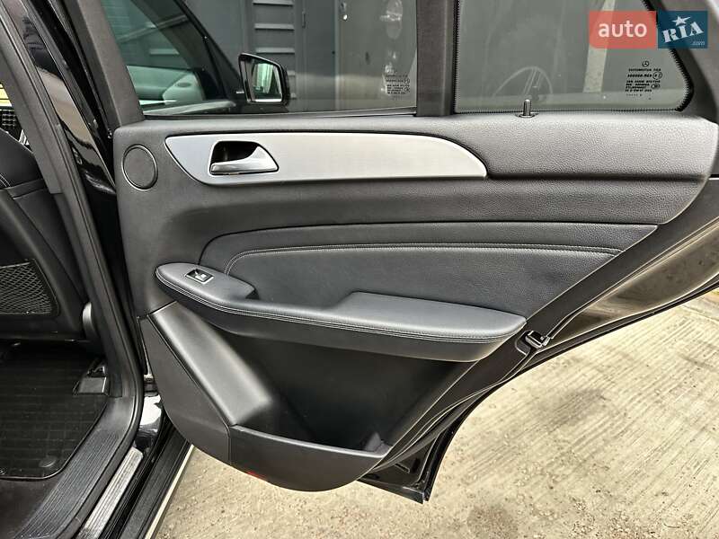 Позашляховик / Кросовер Mercedes-Benz M-Class 2012 в Києві фото 52 Позашляховик / Кросовер Mercedes-Benz M-Class 2012 в Києві