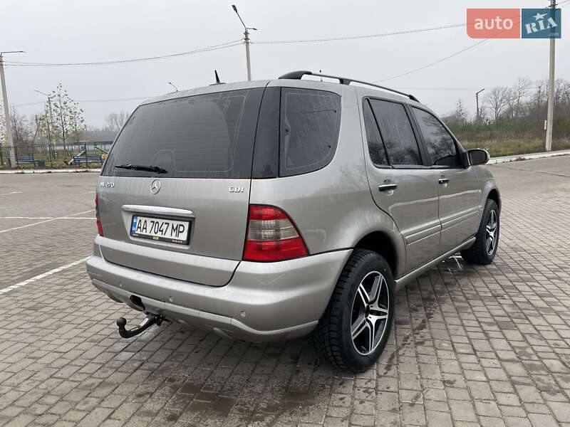 Позашляховик / Кросовер Mercedes-Benz M-Class 2005 в Шишаках
