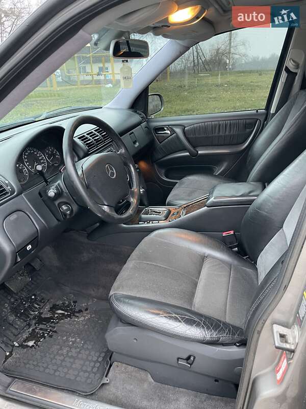 Позашляховик / Кросовер Mercedes-Benz M-Class 2005 в Шишаках