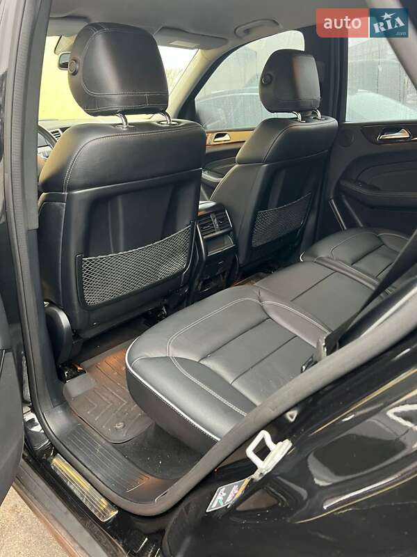 Внедорожник / Кроссовер Mercedes-Benz M-Class 2013 в Харькове