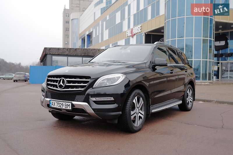 Mercedes-Benz M-Class 2013 Mercedes-Benz M-Class 2013