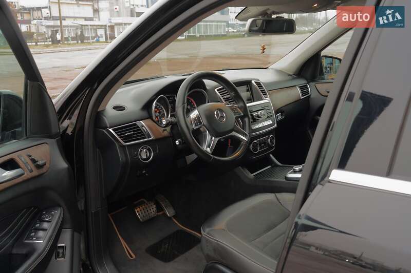 Внедорожник / Кроссовер Mercedes-Benz M-Class 2013 в Харькове фото 14 Внедорожник / Кроссовер Mercedes-Benz M-Class 2013 в Харькове
