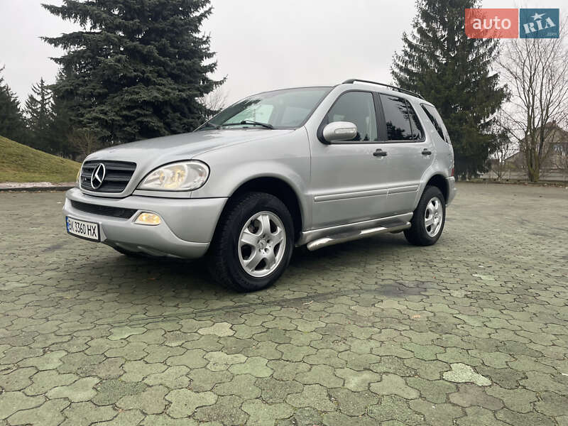 Внедорожник / Кроссовер Mercedes-Benz M-Class 2003 в Дубно