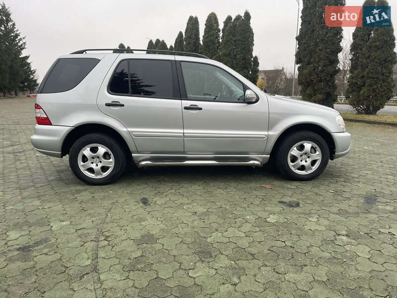 Внедорожник / Кроссовер Mercedes-Benz M-Class 2003 в Дубно